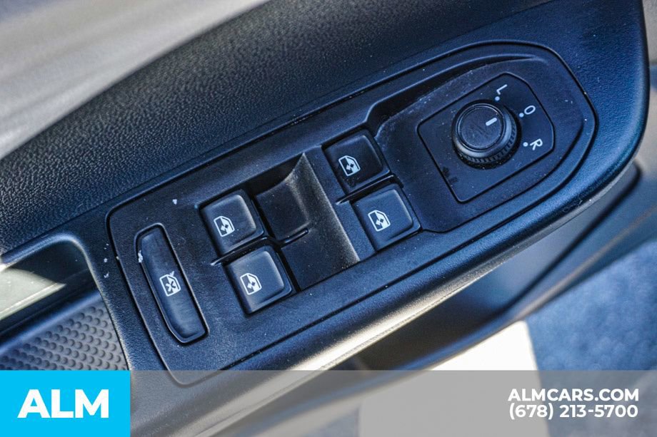 Used 2024 Volkswagen Taos S image 47