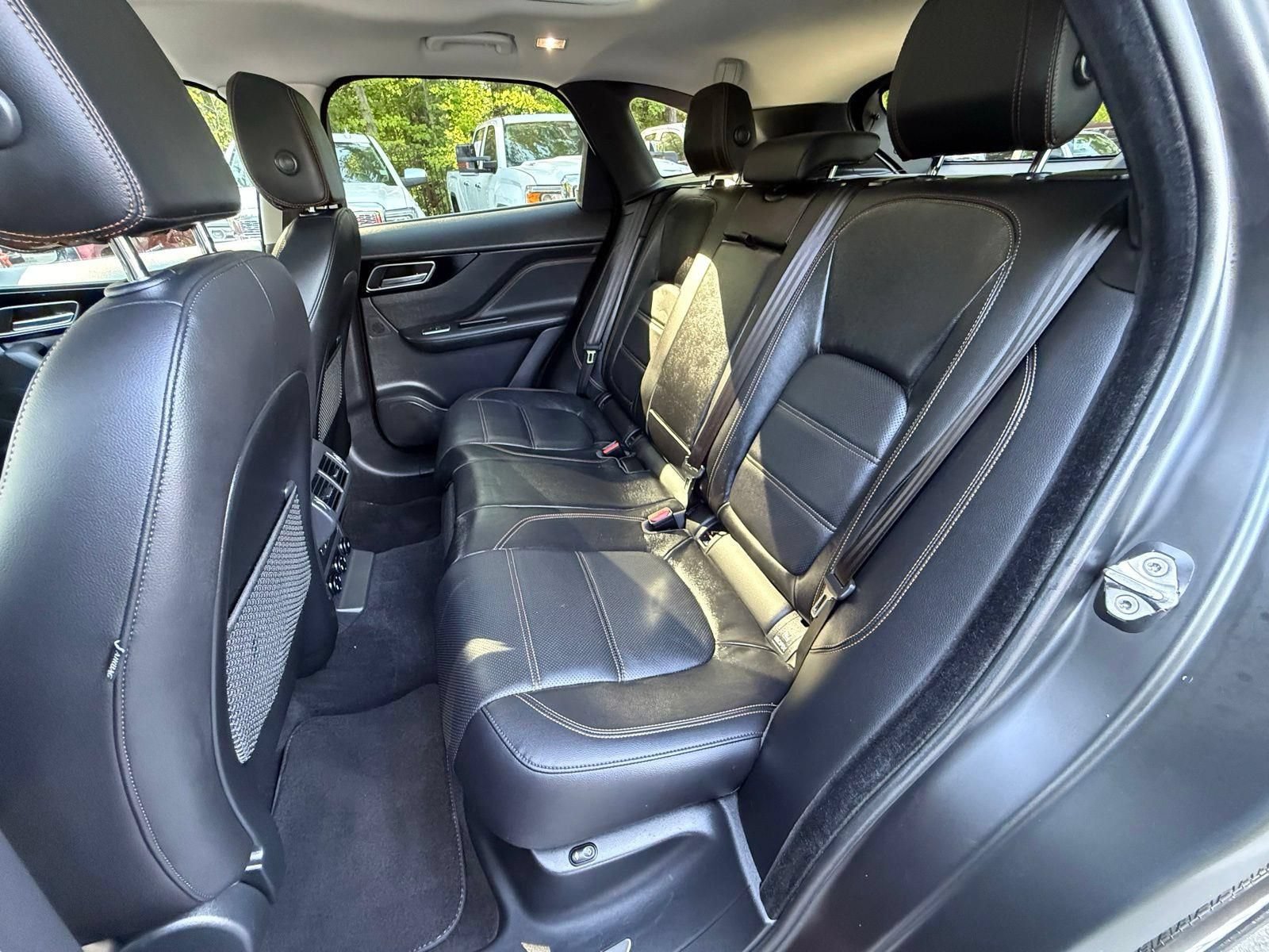 Used 2019 Jaguar F-PACE Prestige AWD/4WD image 42