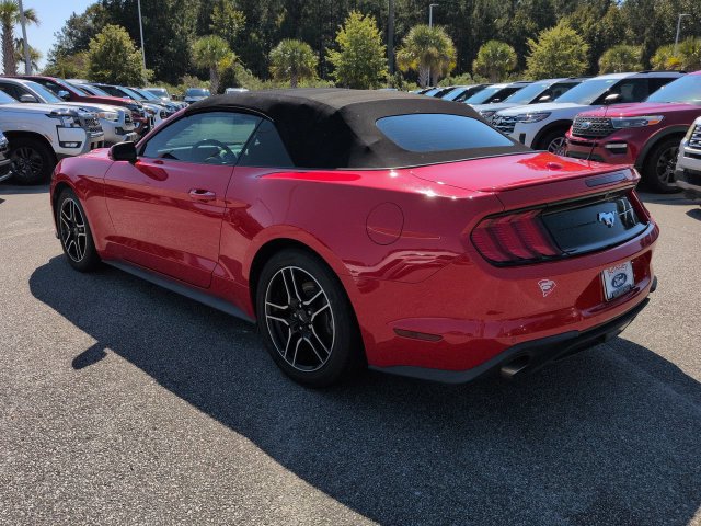 Used 2022 Ford Mustang Premium RWD image 6