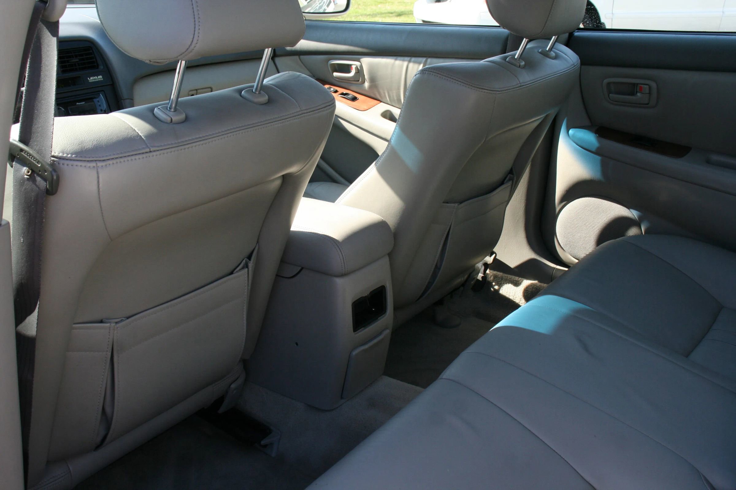 Used 1999 Lexus ES 330 FWD image 36