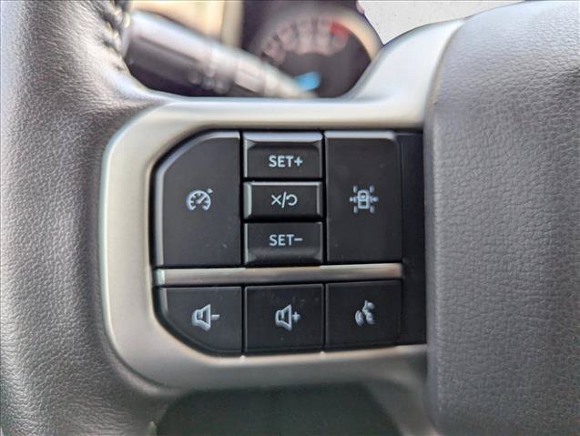Used 2023 Ford Expedition XLT RWD image 13
