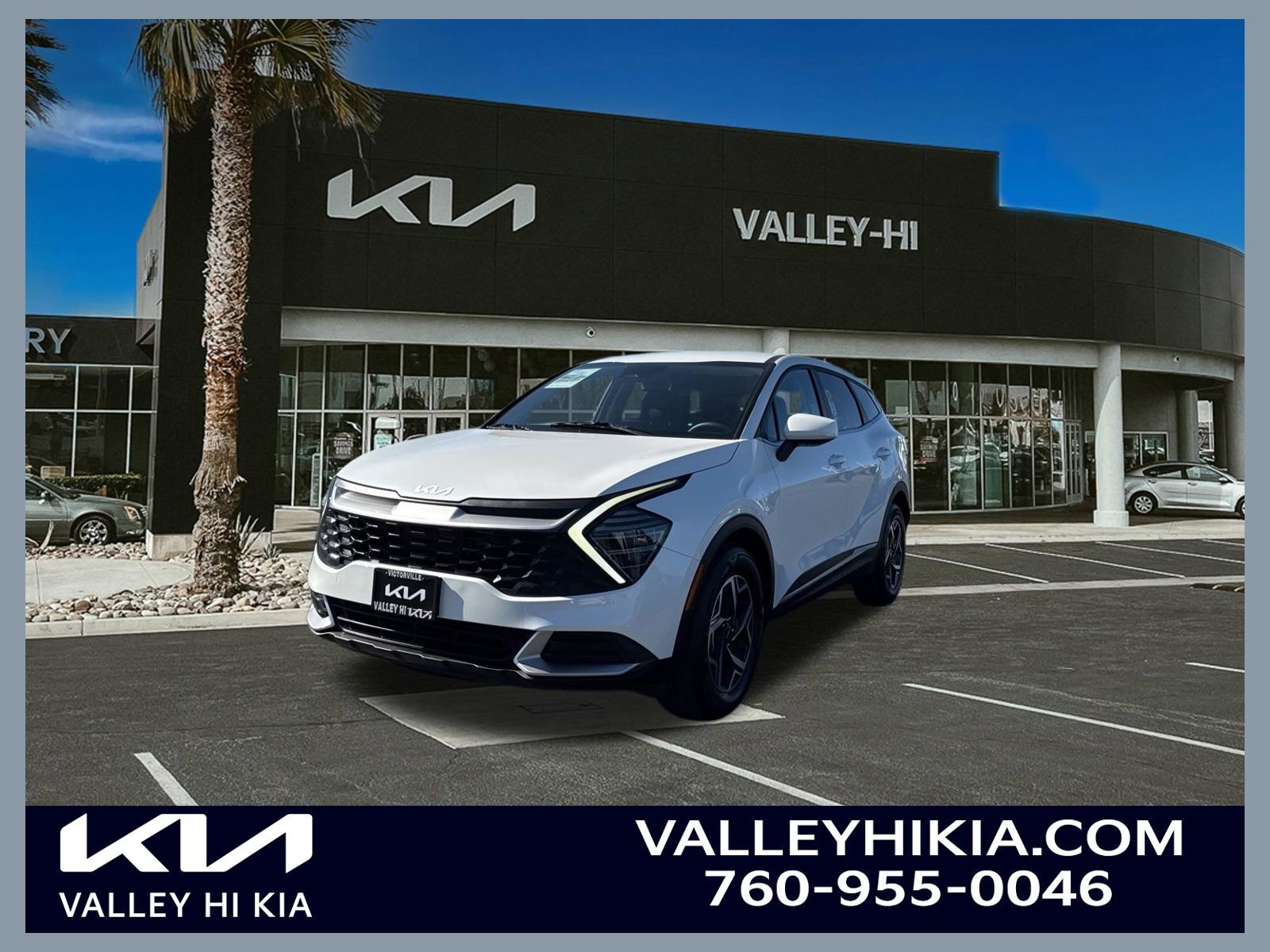 Used 2025 Kia Sportage LX image 1