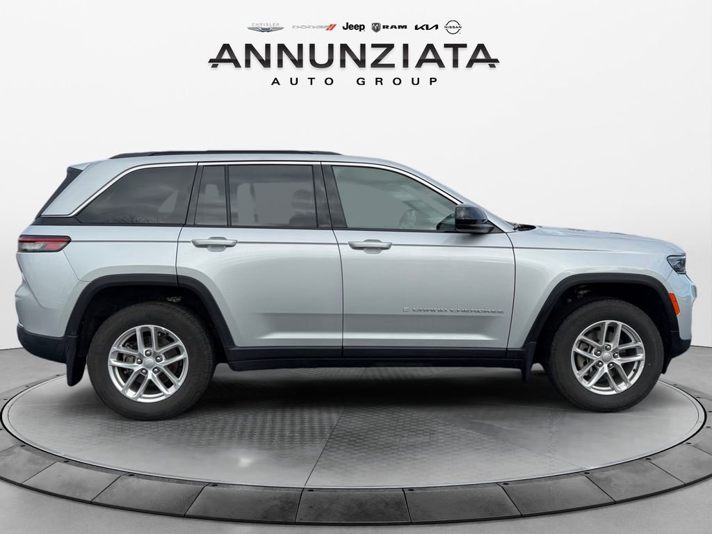 Certified 2025 Jeep Grand Cherokee Laredo X w/ Luxury Tech Group I image 6