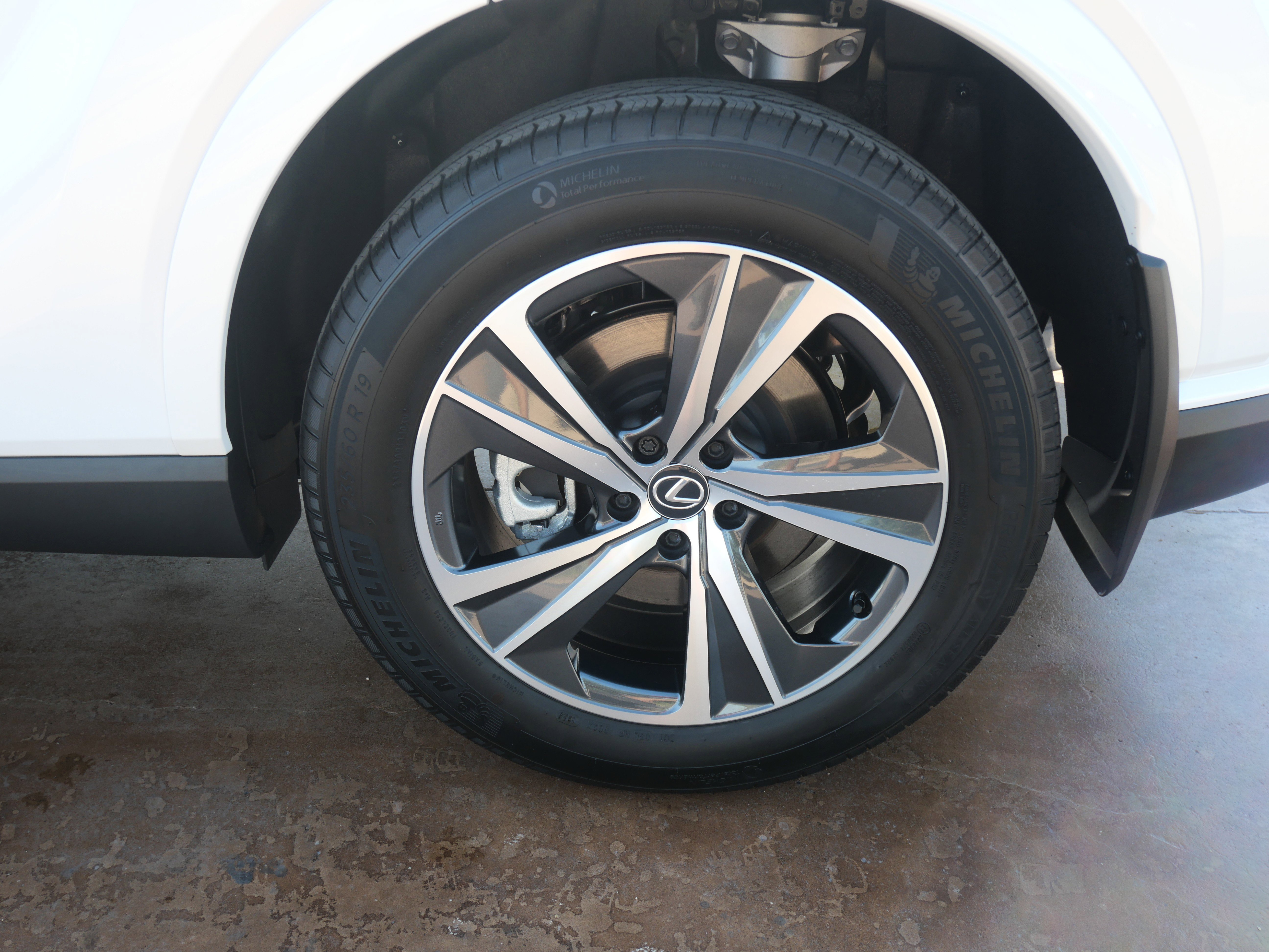 Used 2025 Lexus RX 350 FWD image 7