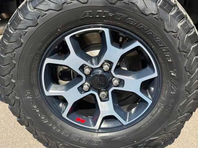 Used 2022 Jeep Wrangler Unlimited Rubicon w/ Steel Bumper Group AWD/4WD image 11