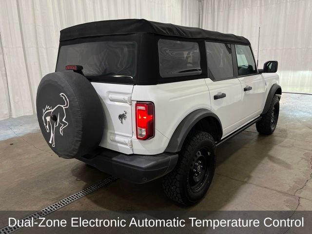 Used 2022 Ford Bronco Black Diamond AWD/4WD image 4