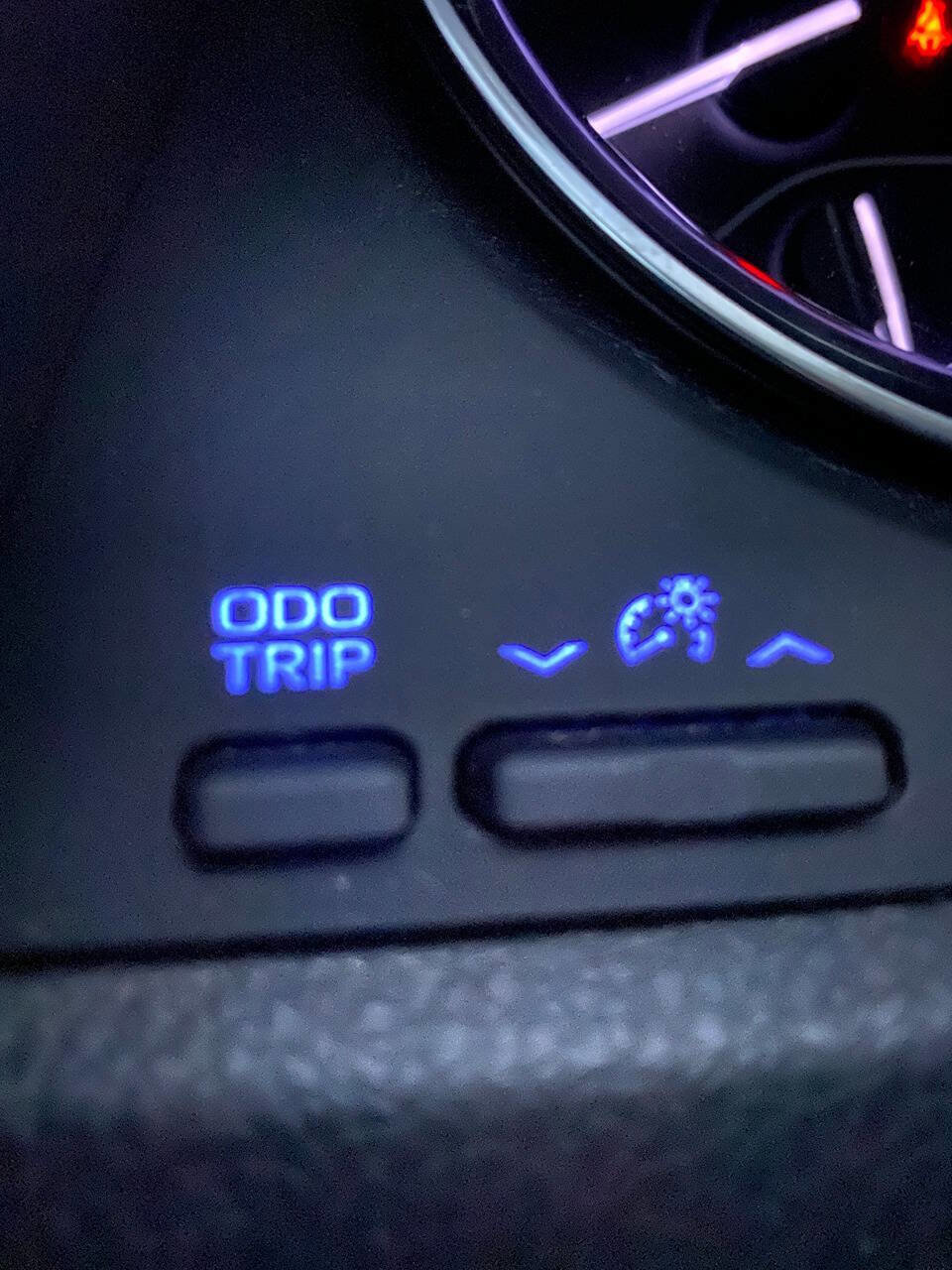 Used 2019 Toyota Camry SE FWD image 22
