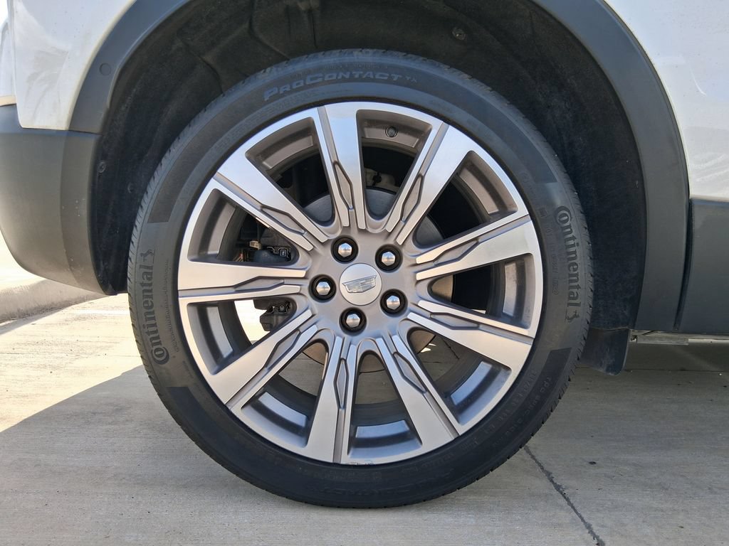 Certified 2022 Cadillac XT4 Premium Luxury w/ Enhanced Visibility Package FWD image 24