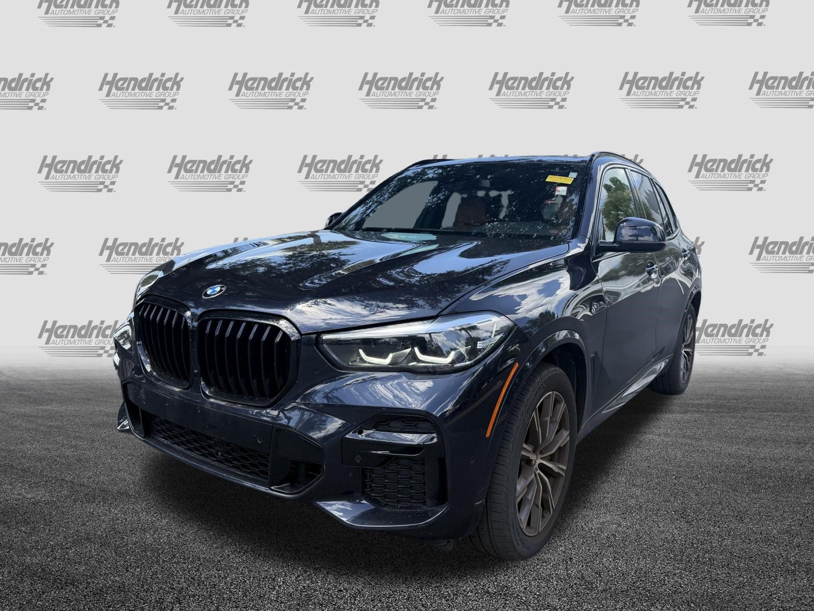Used 2022 BMW X5 M50i AWD/4WD image 5