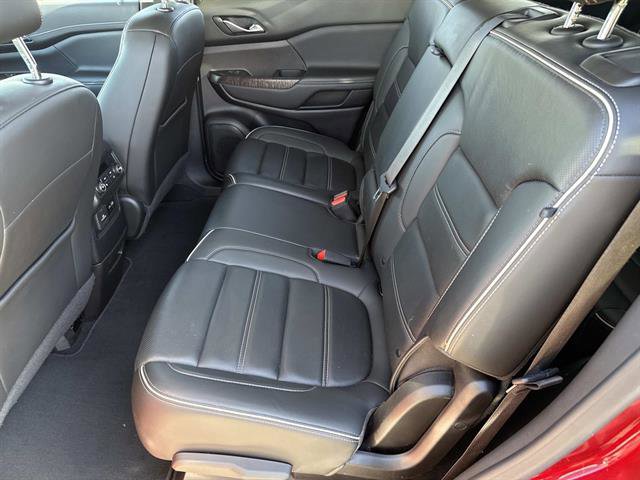 Used 2023 GMC Acadia Denali image 14