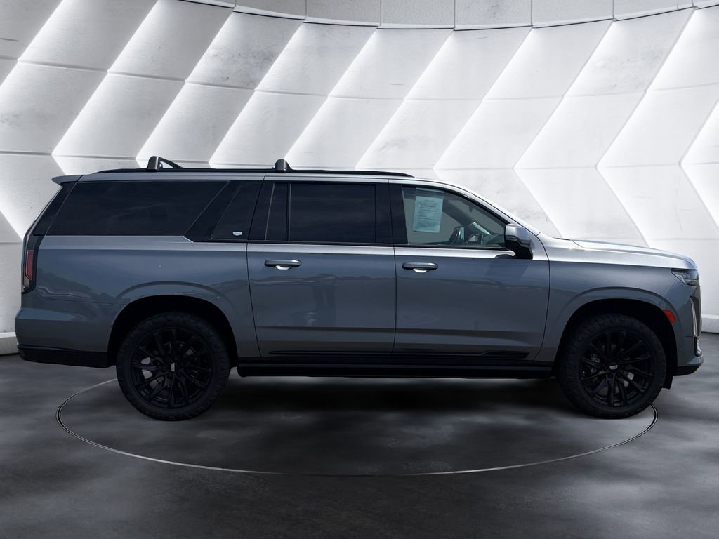 Used 2022 Cadillac Escalade ESV Sport Platinum w/ LPO, ONYX Package AWD/4WD image 6