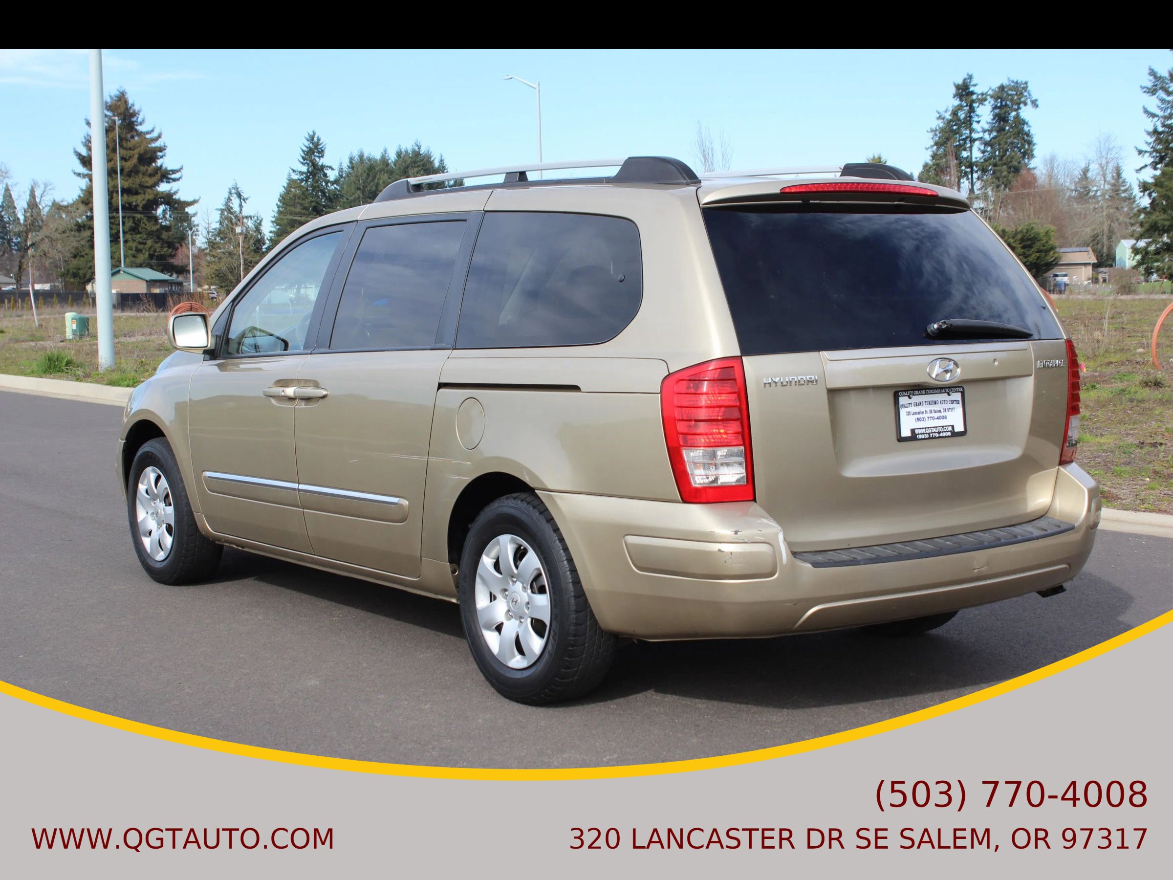 Used 2007 Hyundai Entourage GLS FWD image 3