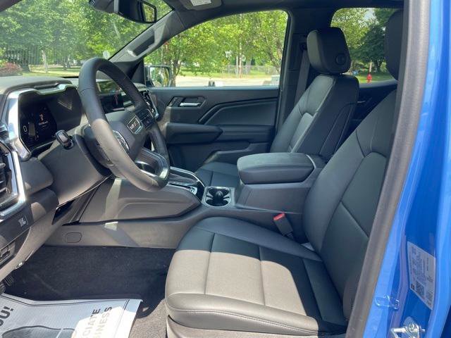New 2025 GMC Canyon Elevation w/ Convenience Package image 13