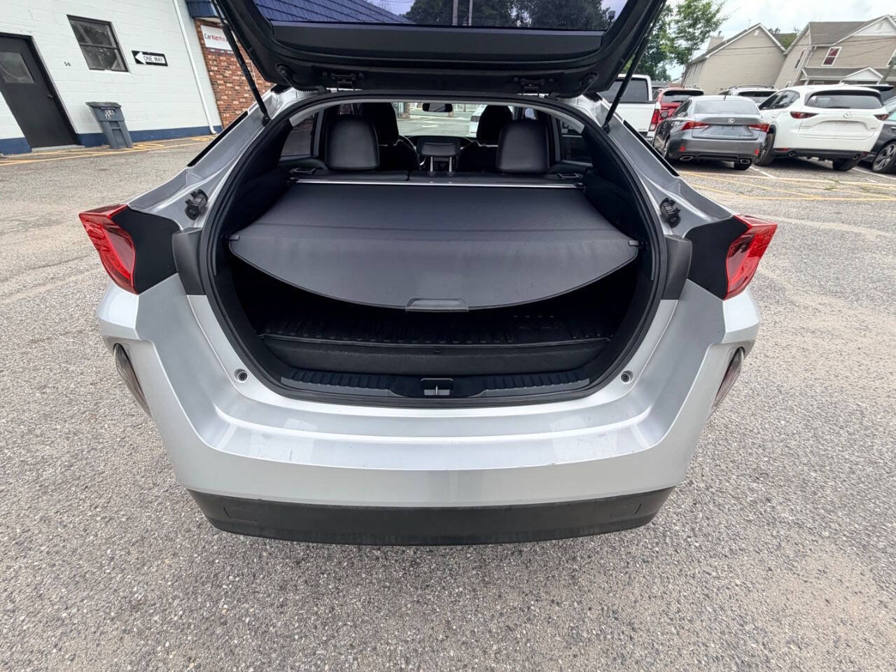 Used 2020 Toyota Prius Prime XLE FWD image 60