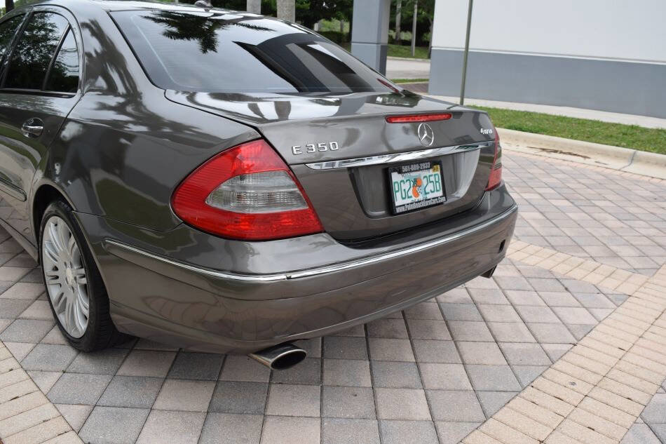 Used 2008 Mercedes-Benz E 350 4MATIC Sedan image 19