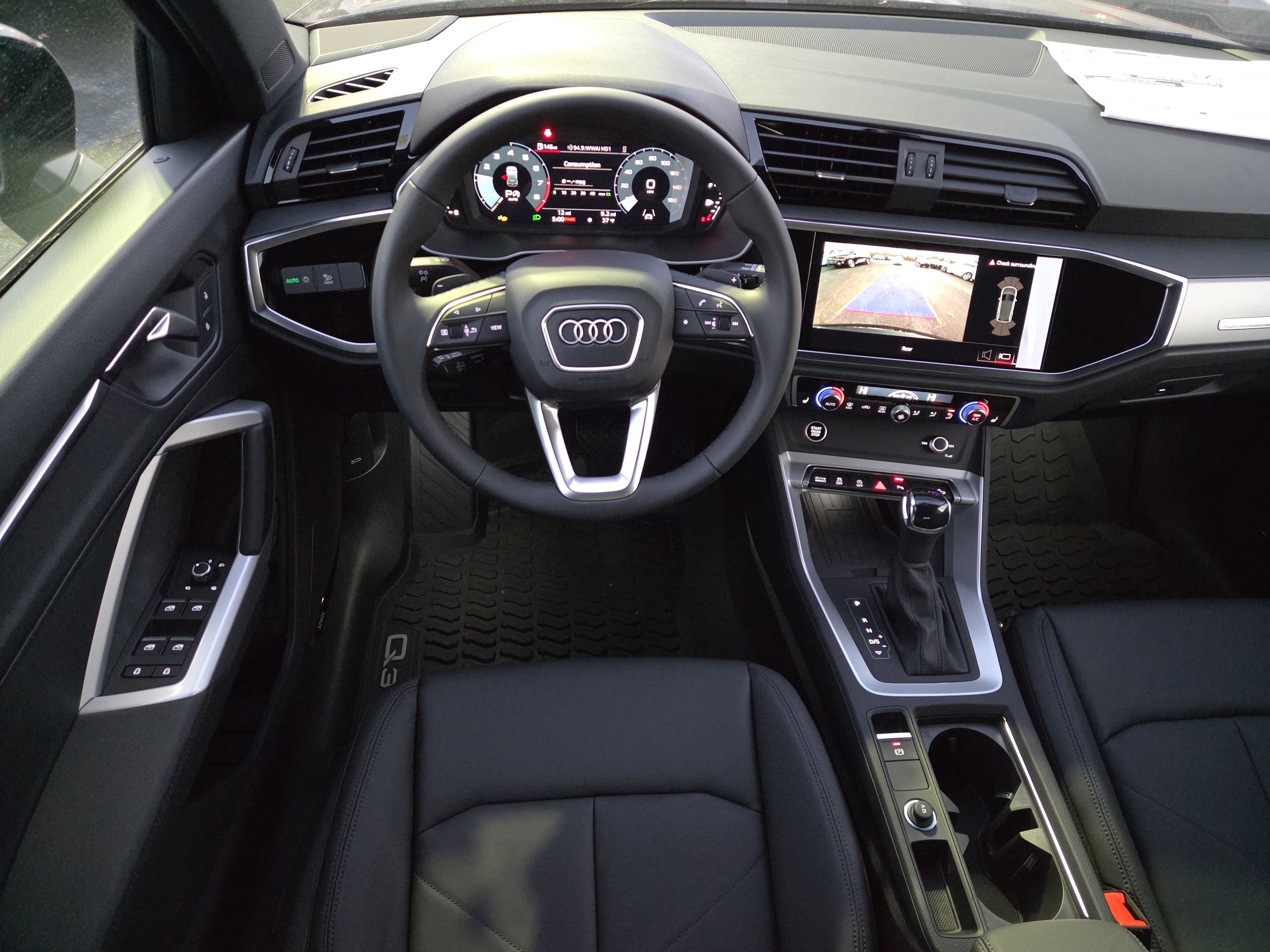 New 2025 Audi Q3 2.0T Premium image 7