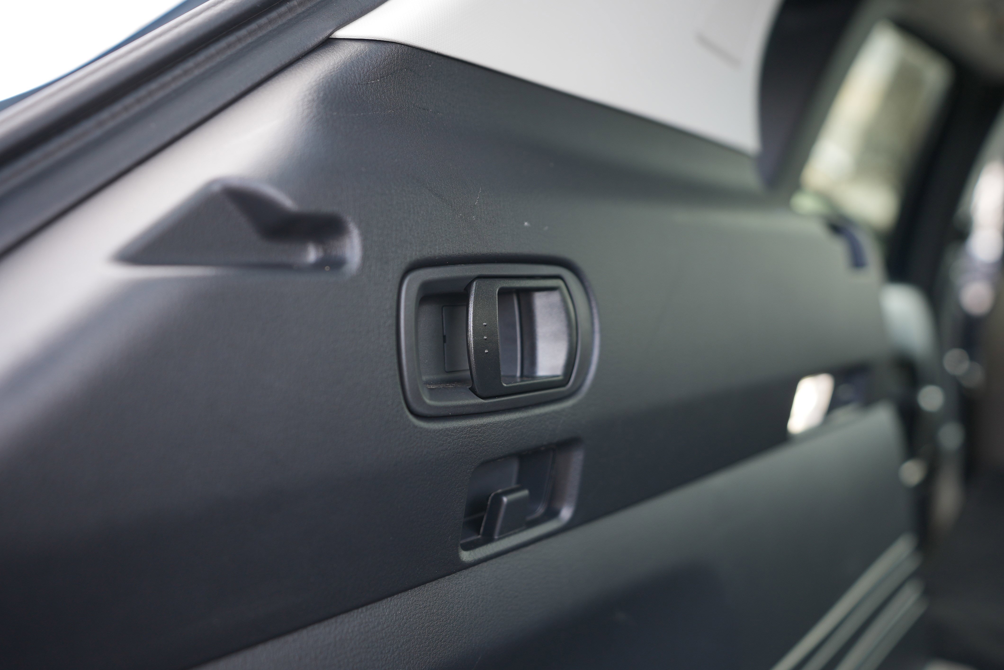 Certified 2025 MAZDA CX-50 AWD 2.5 S w/ Premium Package image 30