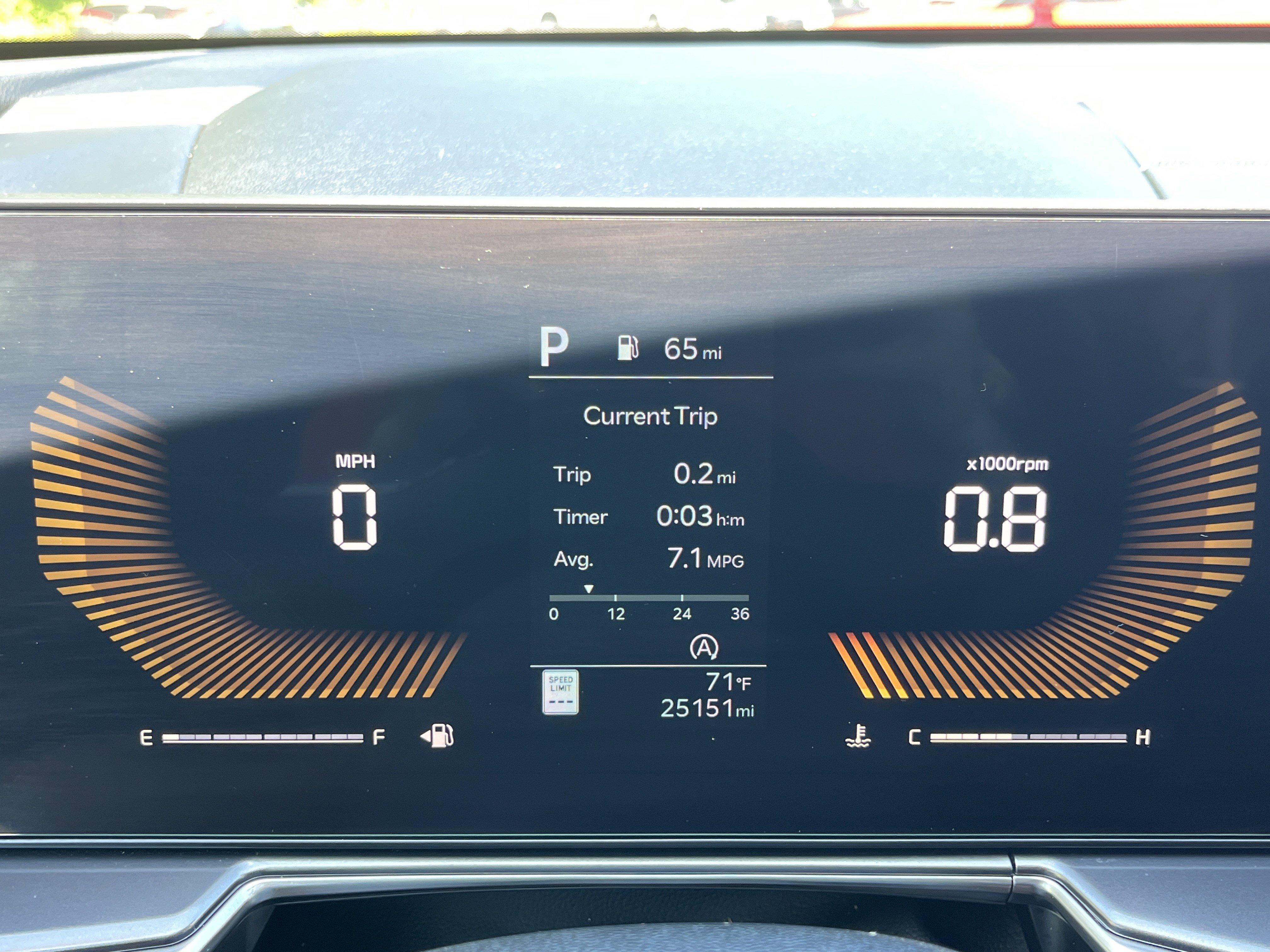 Certified 2025 Kia Sorento LX image 11