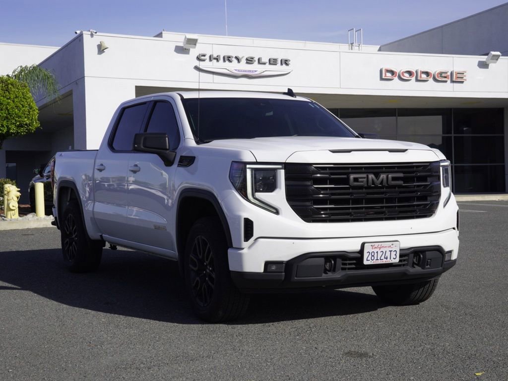 Used 2023 GMC Sierra 1500 Elevation video 2