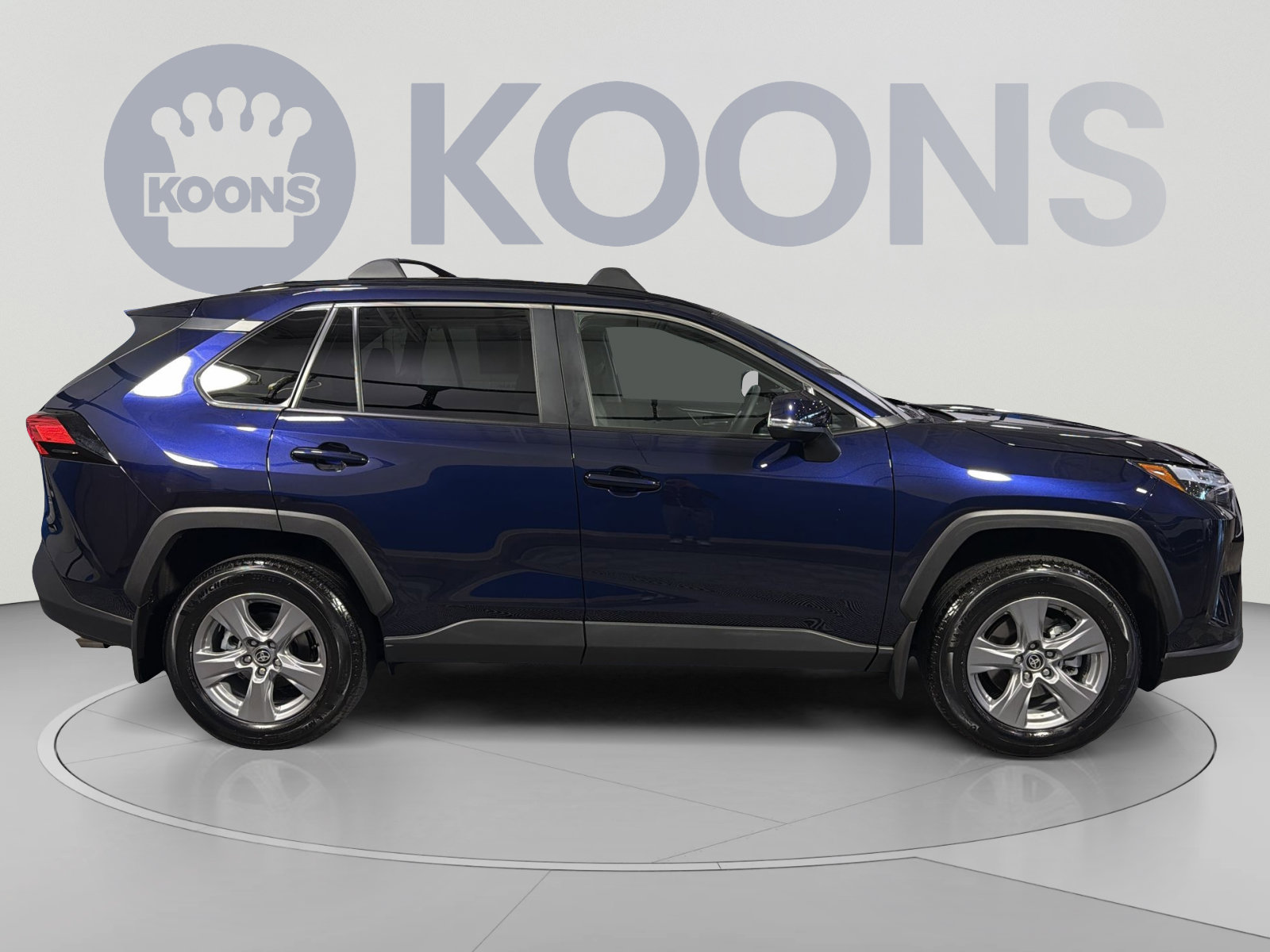 Used 2025 Toyota RAV4 XLE w/ Convenience Package AWD/4WD image 8