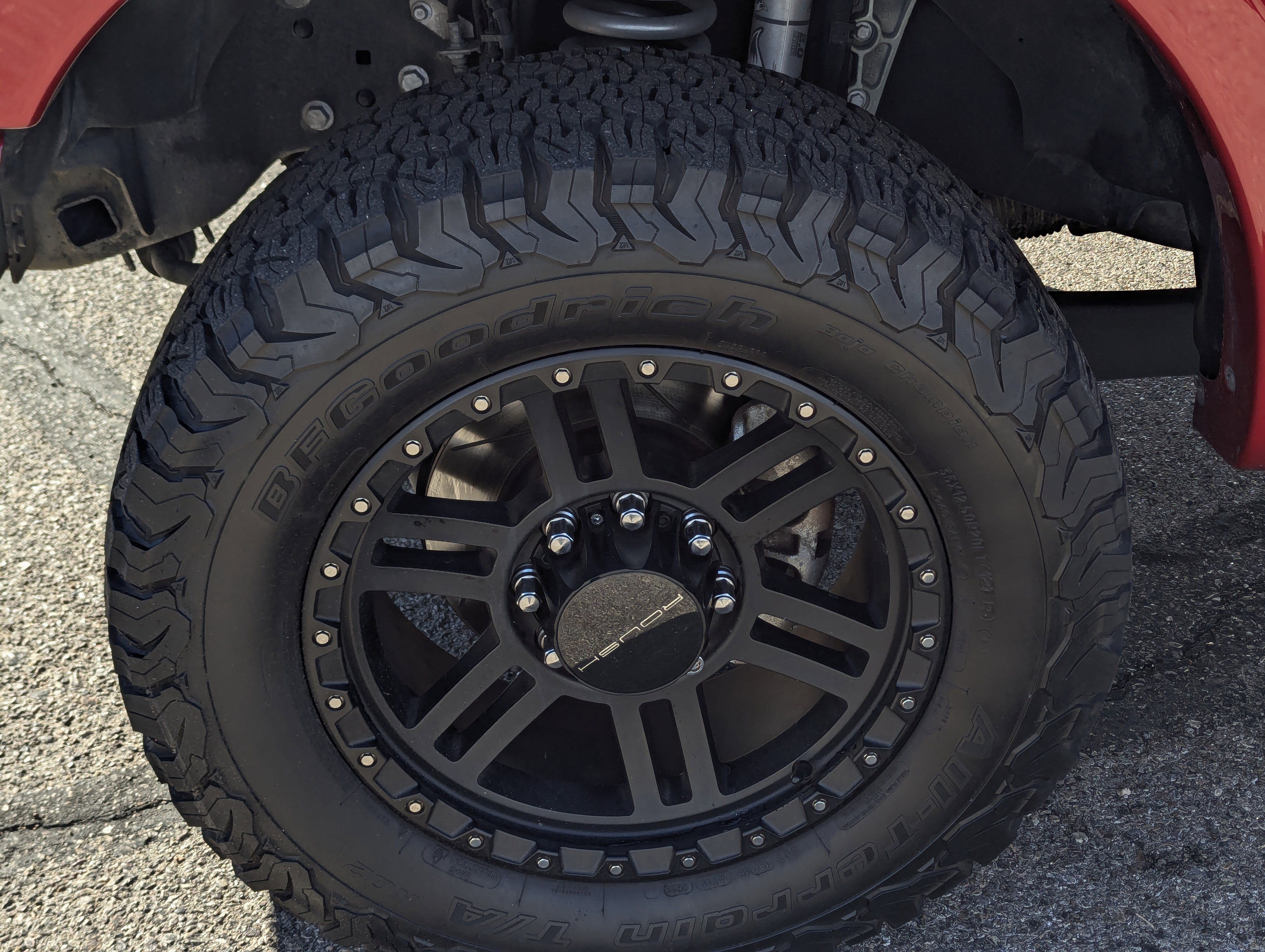 Used 2022 Ford F250 Lariat w/ Tremor Off-Road Package image 7