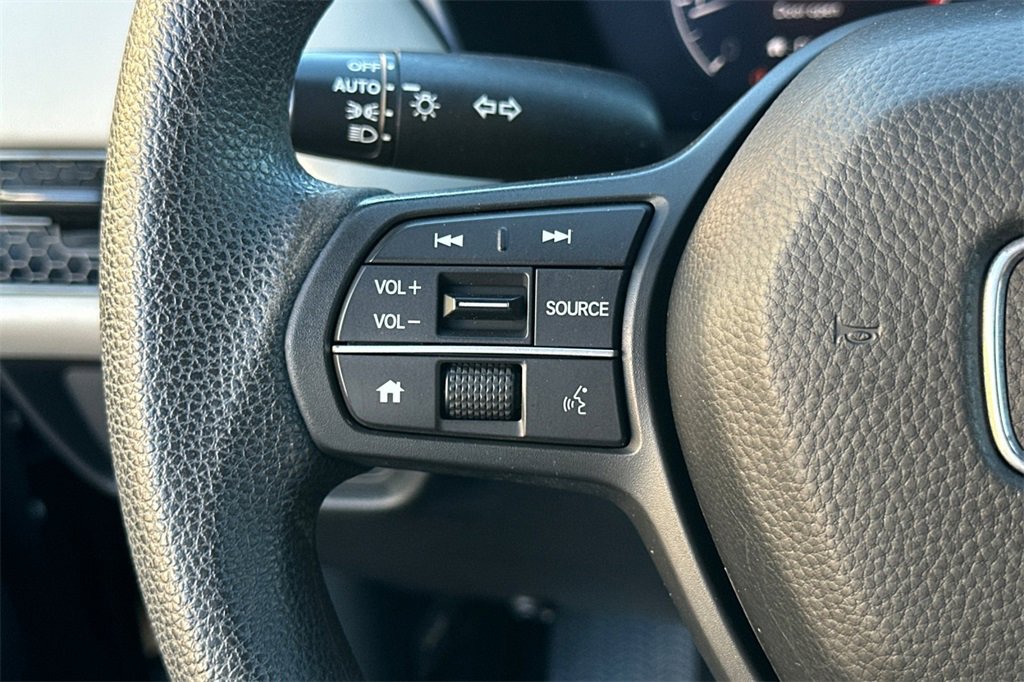 Certified 2023 Honda HR-V LX image 26