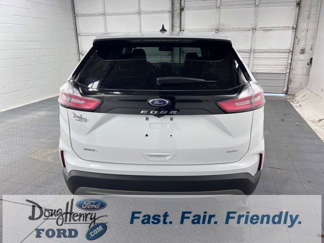 Used 2024 Ford Edge SEL image 6