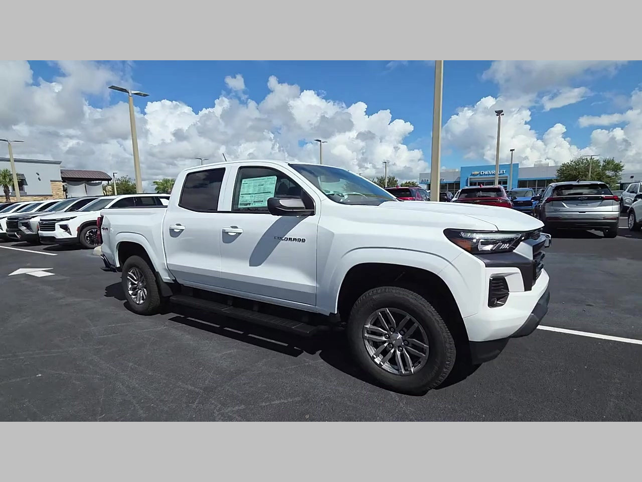 New 2026 Chevrolet Colorado LT w/ LT Convenience Package AWD/4WD image 16