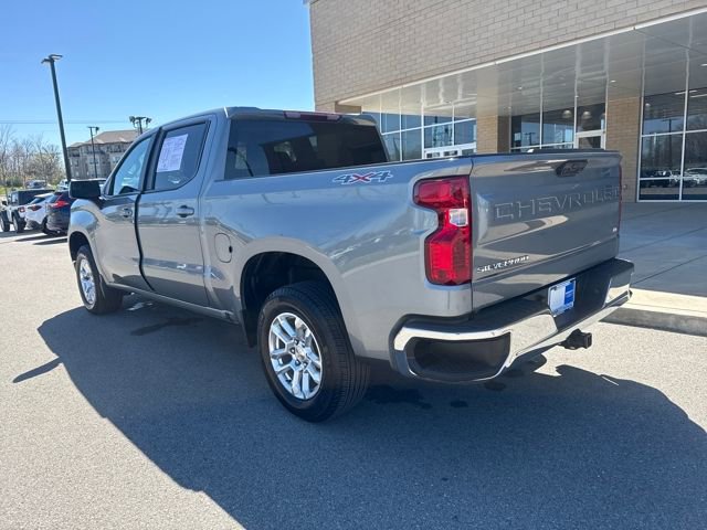 Used 2023 Chevrolet Silverado 1500 LT AWD/4WD image 2