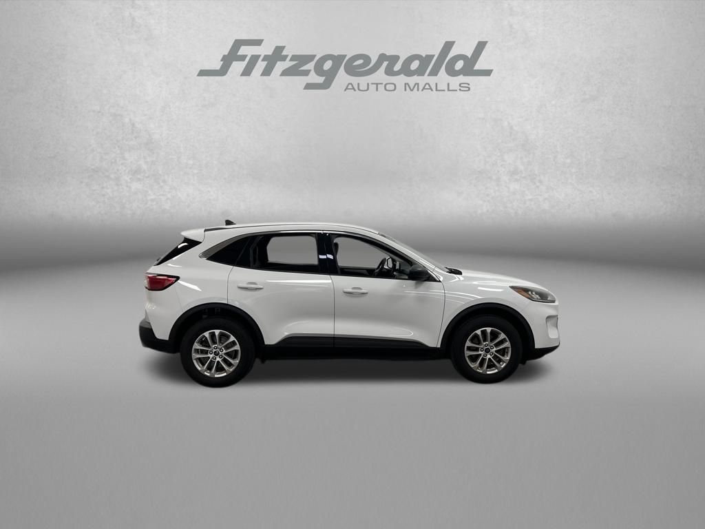 Used 2022 Ford Escape SE AWD/4WD image 7