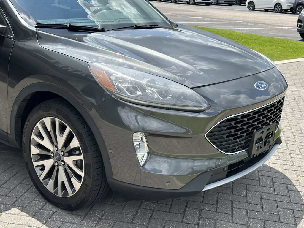 Used 2020 Ford Escape Titanium AWD/4WD image 10