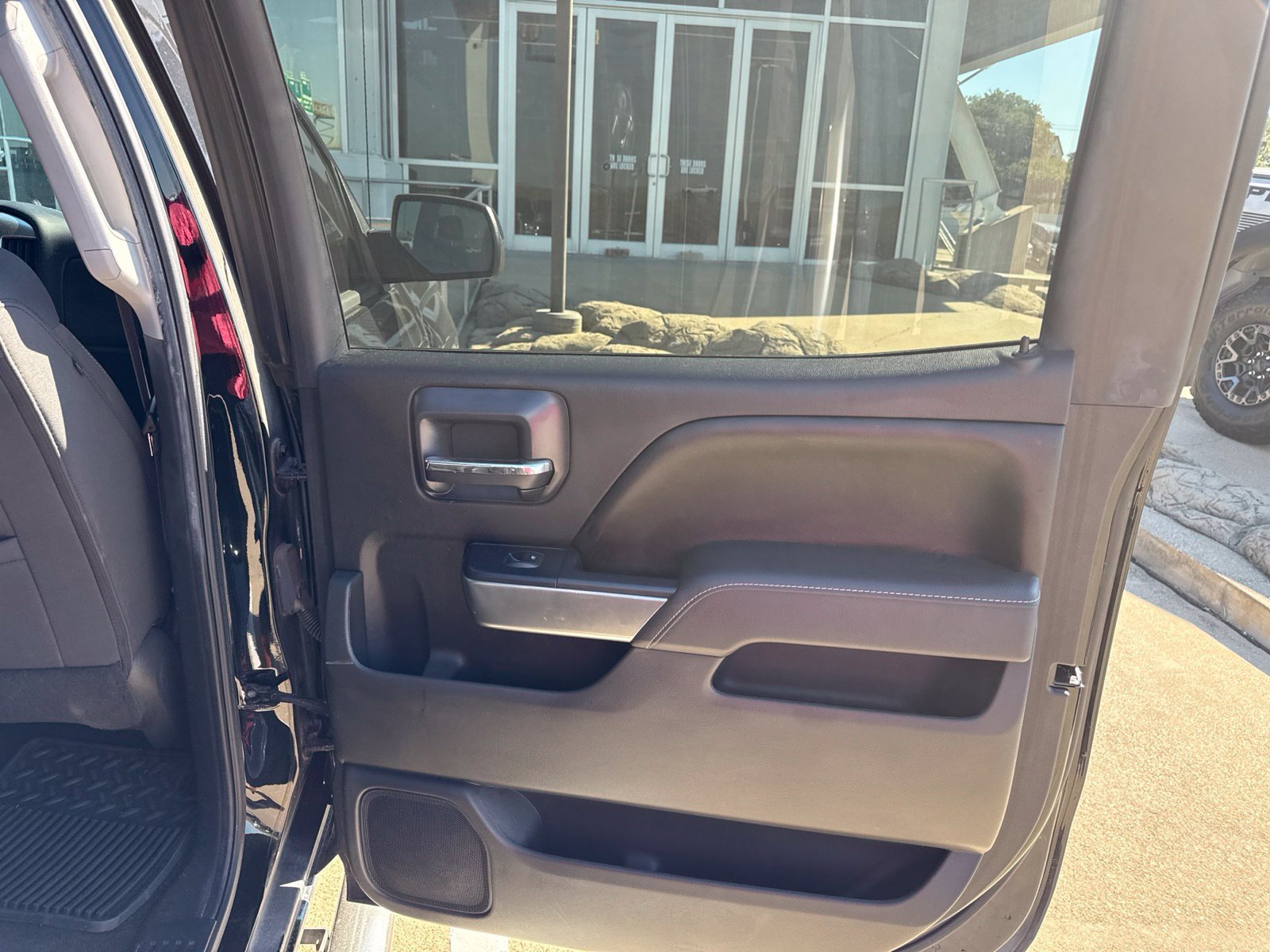 Used 2017 Chevrolet Silverado 1500 LT w/ Texas Edition RWD image 15