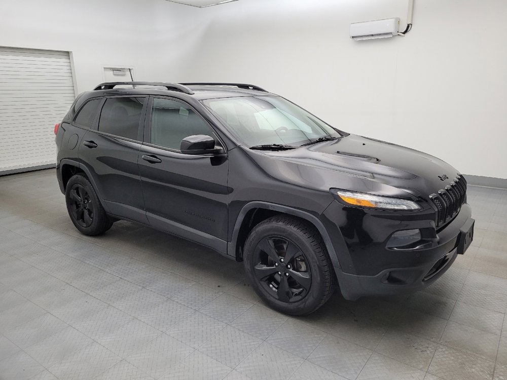 Used 2018 Jeep Cherokee Limited w/ Technology Group image 11