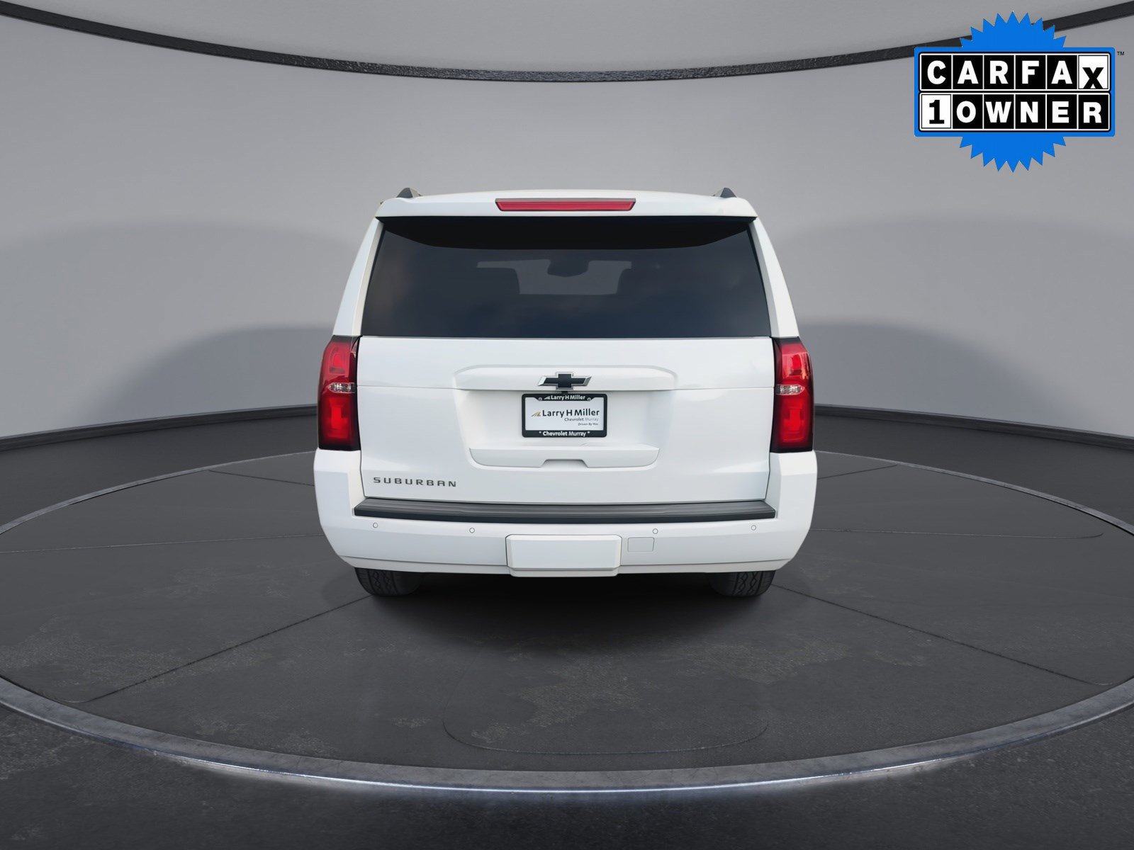 Used 2019 Chevrolet Suburban LT w/ Luxury Package image 5