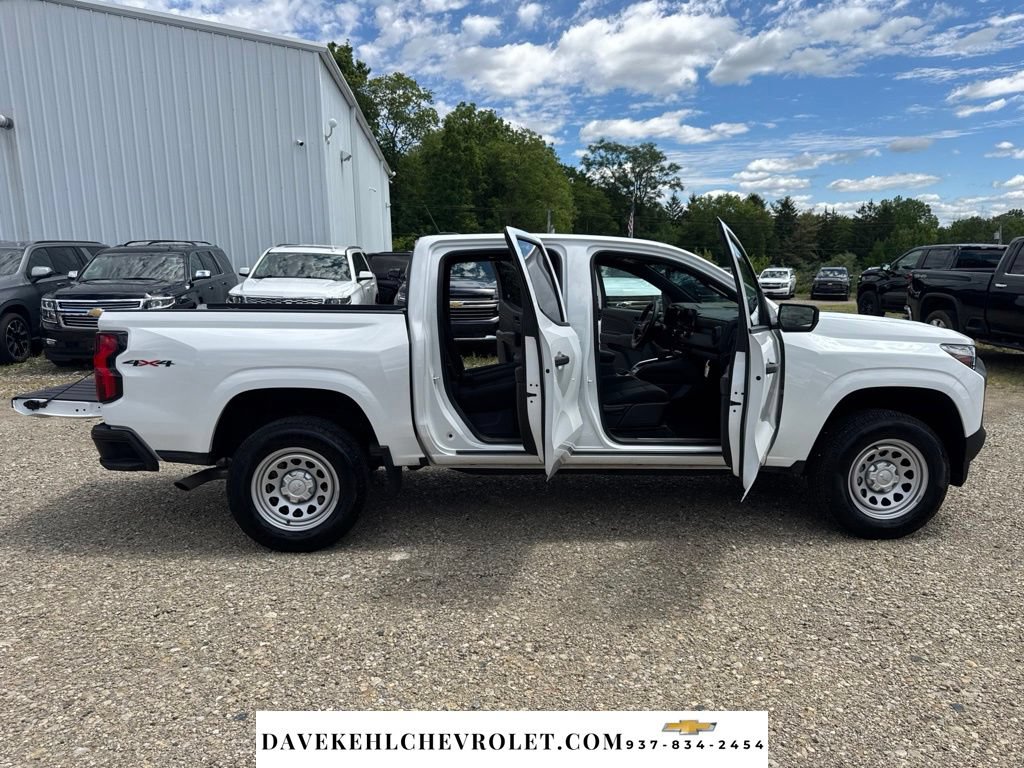 Used 2026 Chevrolet Colorado W/T AWD/4WD image 48