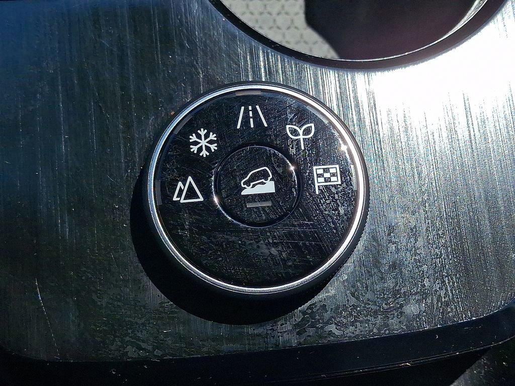 Used 2025 Nissan Rogue SV w/ Rock Creek Premium Package image 24