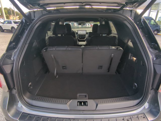 New 2027 Ford Explorer ST-Line w/ Premium Package RWD image 14