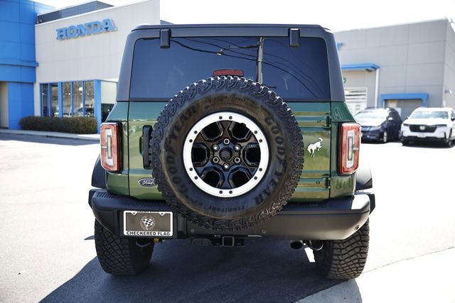 Used 2023 Ford Bronco Badlands image 9