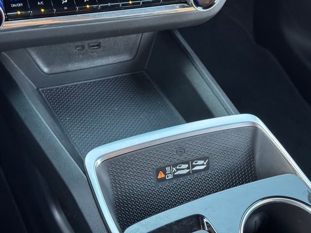 Used 2025 Chevrolet Equinox ACTIV w/ Safety and Technology Package image 15