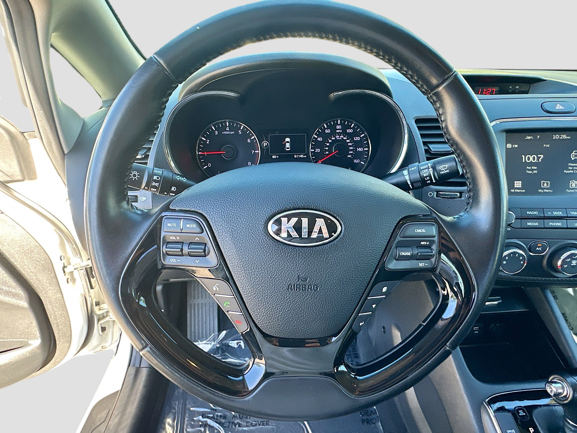 Used 2017 Kia Forte S w/ S Technology Package image 11