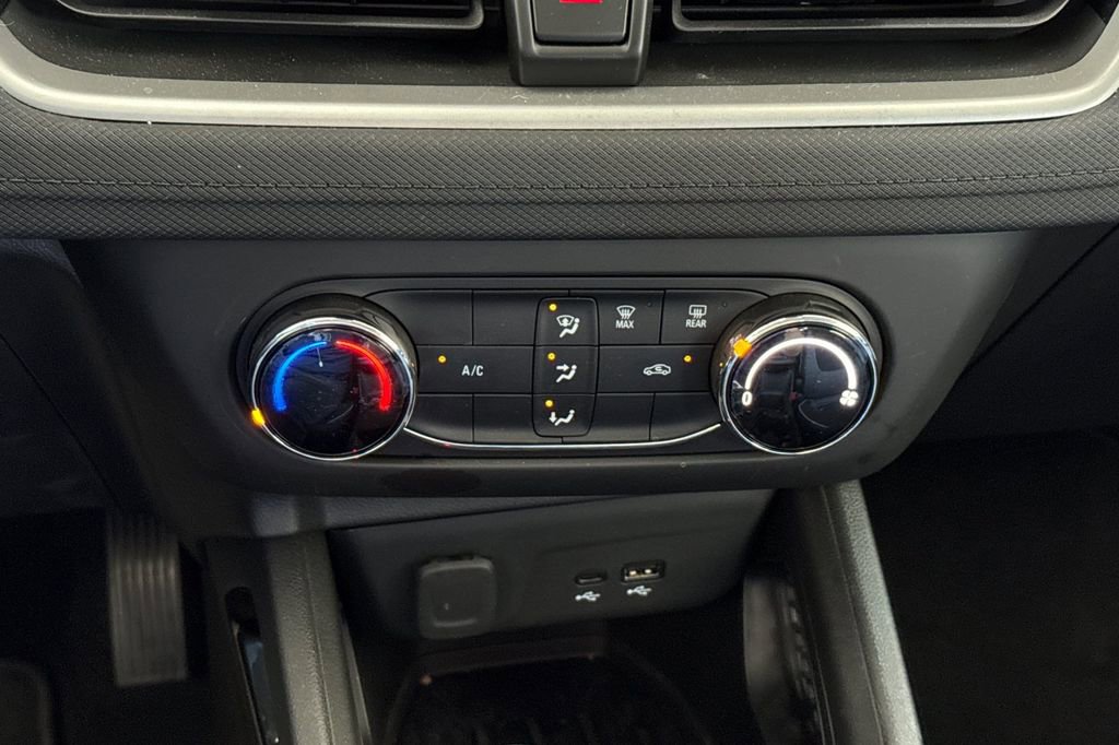 Used 2026 Chevrolet TrailBlazer LS w/ LS Convenience Package image 30