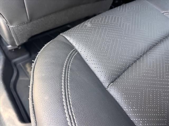 Certified 2022 Buick Encore GX Essence w/ Experience Buick Package AWD/4WD image 18