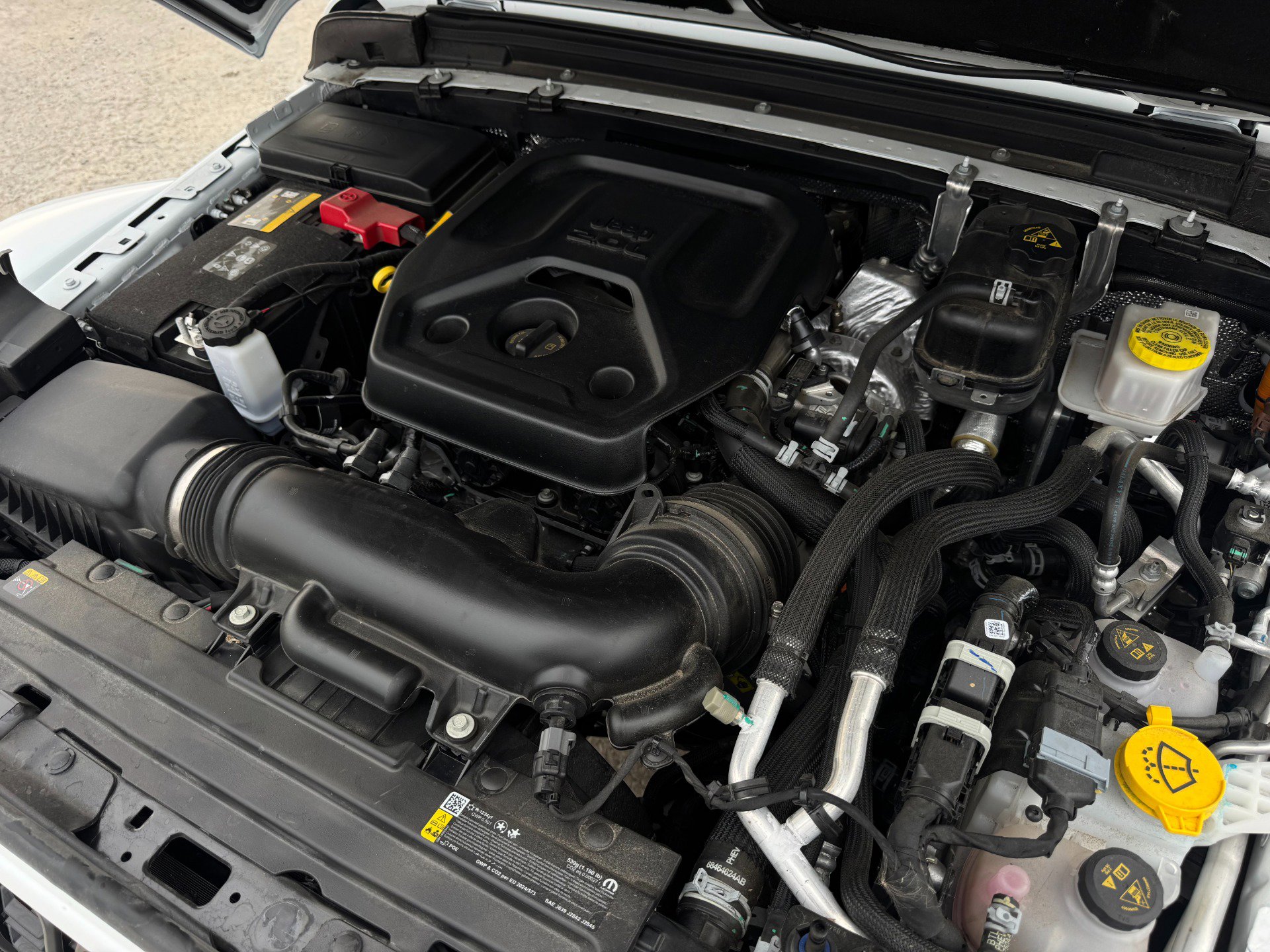 Used 2025 Jeep Wrangler Unlimited Rubicon 4xe image 61