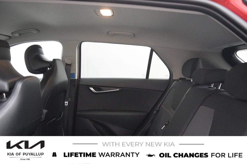 New 2026 Kia Niro LX FWD image 12