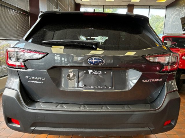 Used 2023 Subaru Outback Premium w/ Popular Package #1 AWD/4WD image 9