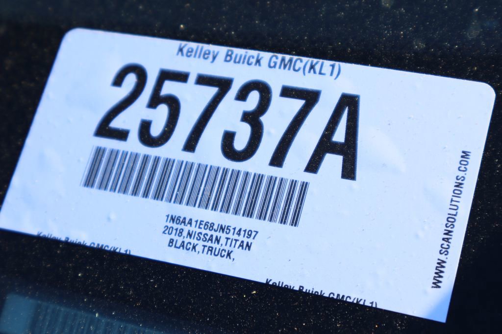 Used 2018 Nissan Titan SV w/ SV Convenience Package image 10