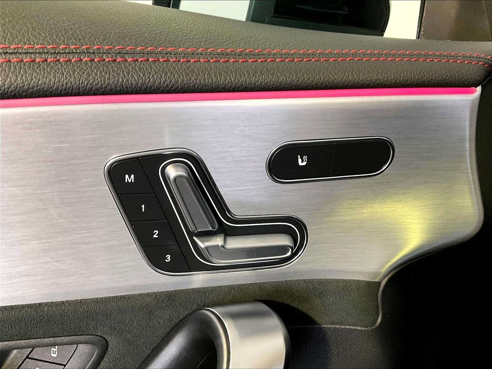 Used 2022 Mercedes-Benz CLA 35 AMG 4MATIC image 39