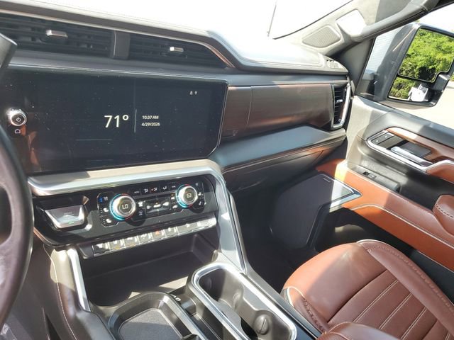 Used 2024 GMC Sierra 2500 Denali Ultimate AWD/4WD image 25