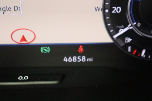 Used 2019 Volkswagen Tiguan SEL Premium image 38