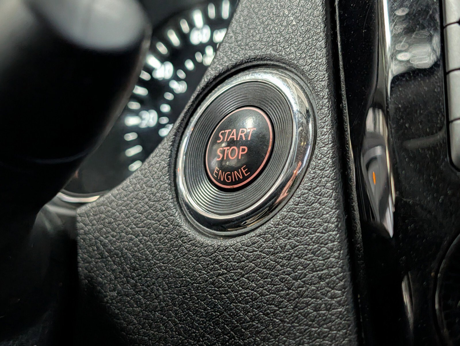 Used 2019 Nissan Rogue Sport SV image 21